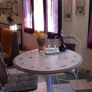 L'antica Cantina Couette-café
